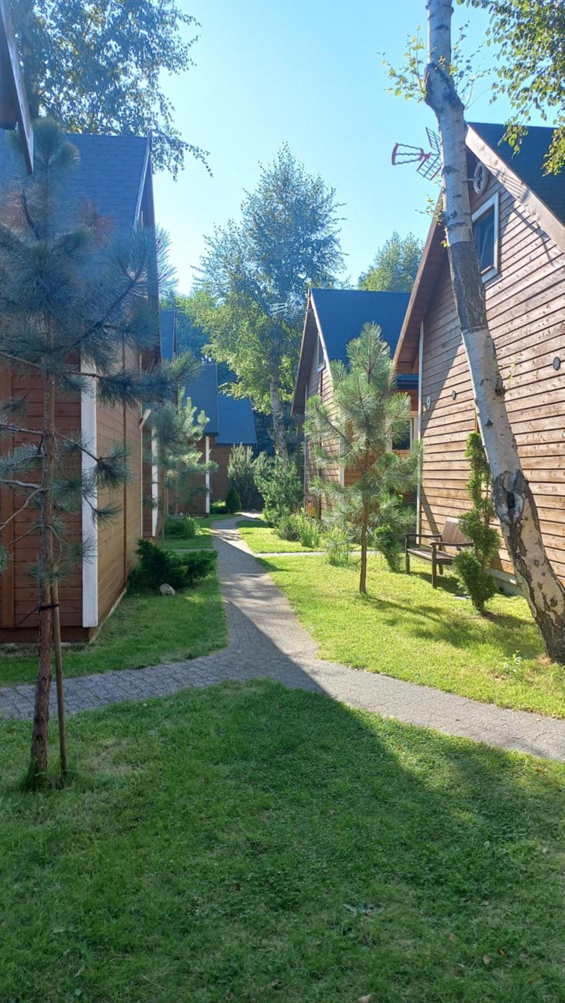 La Osada Villa Mielno  Exteriör bild