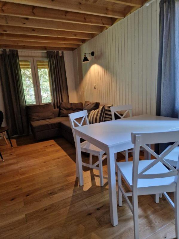 La Osada Villa Mielno  Exteriör bild